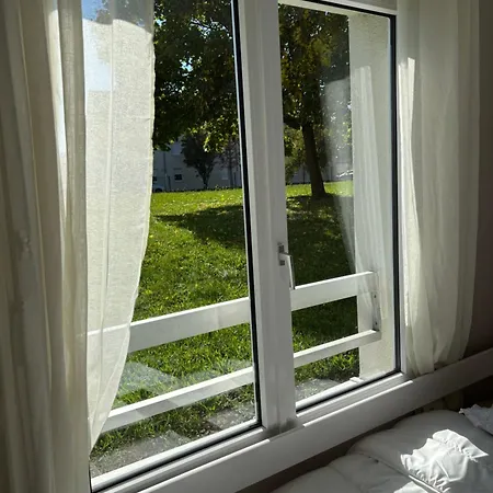 Strasbourg 7 Guests, 10 Min Center Apartamento